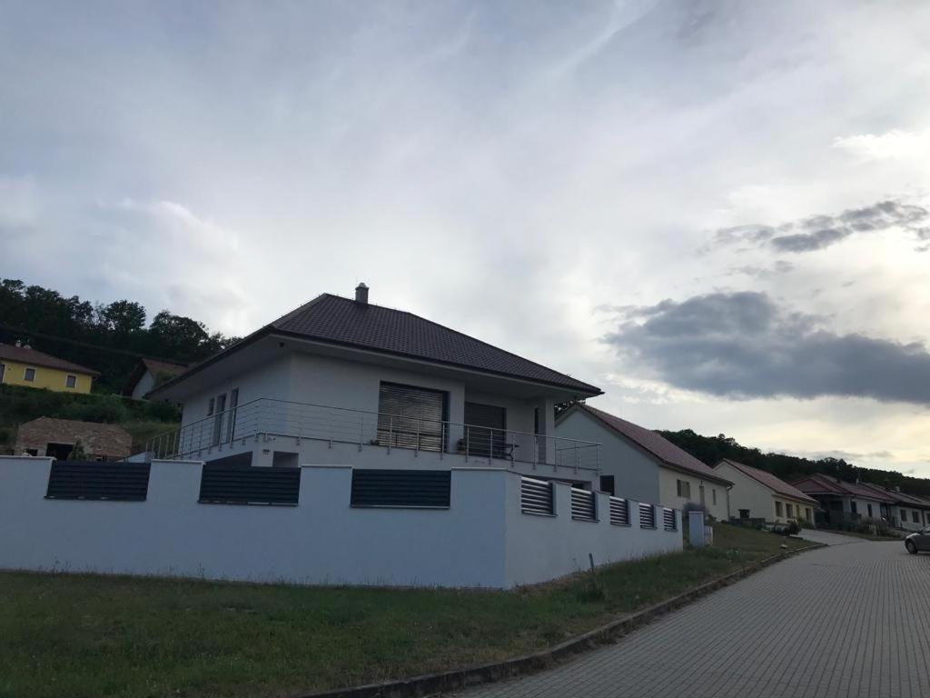 Ubytovani Sr Milovice  Exterior foto
